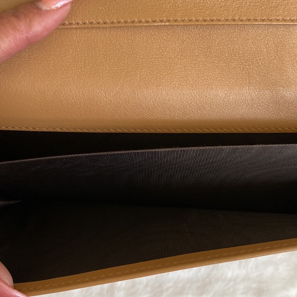 Gucci Wallet - Picture 5 of 7